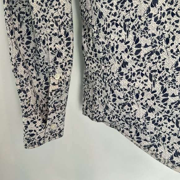 ❤️3/$30 Van Heusen Flex Slim Fit Stretch Button Up Shirt - Picture 4 of 8